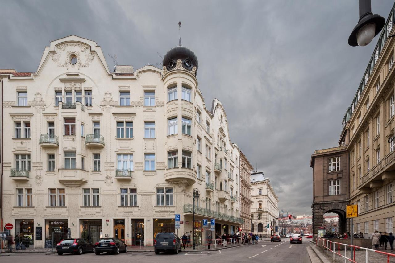 Best Place In Прага Экстерьер фото